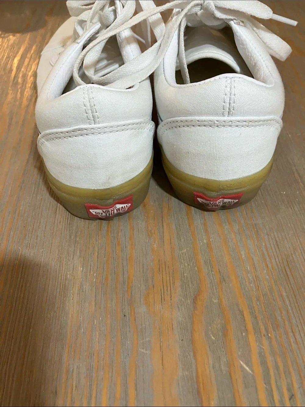 Vans Women's White Canvas Low-Top Sneakers with Gum Sole